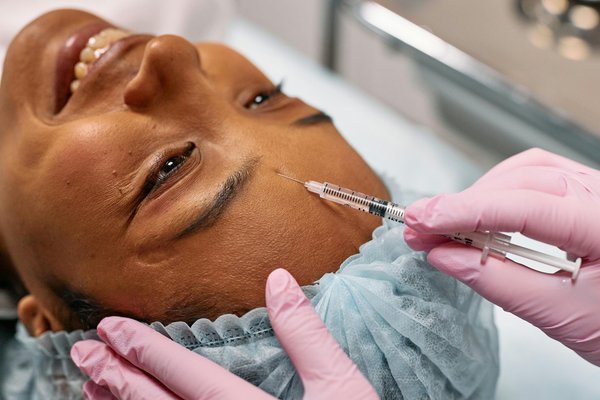 Découvrez les avantages du botox à Paris pour votre beauté